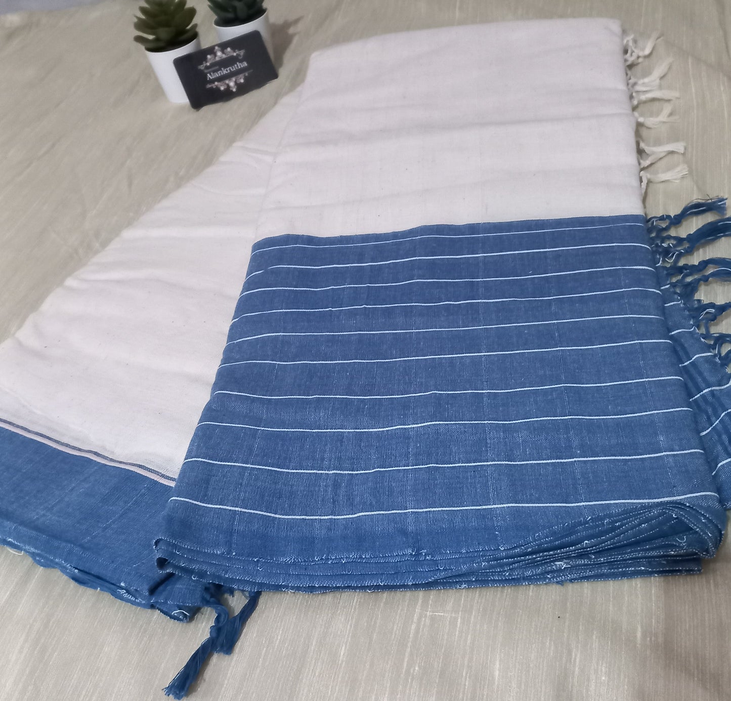 Mul Cotton Handloom border saree