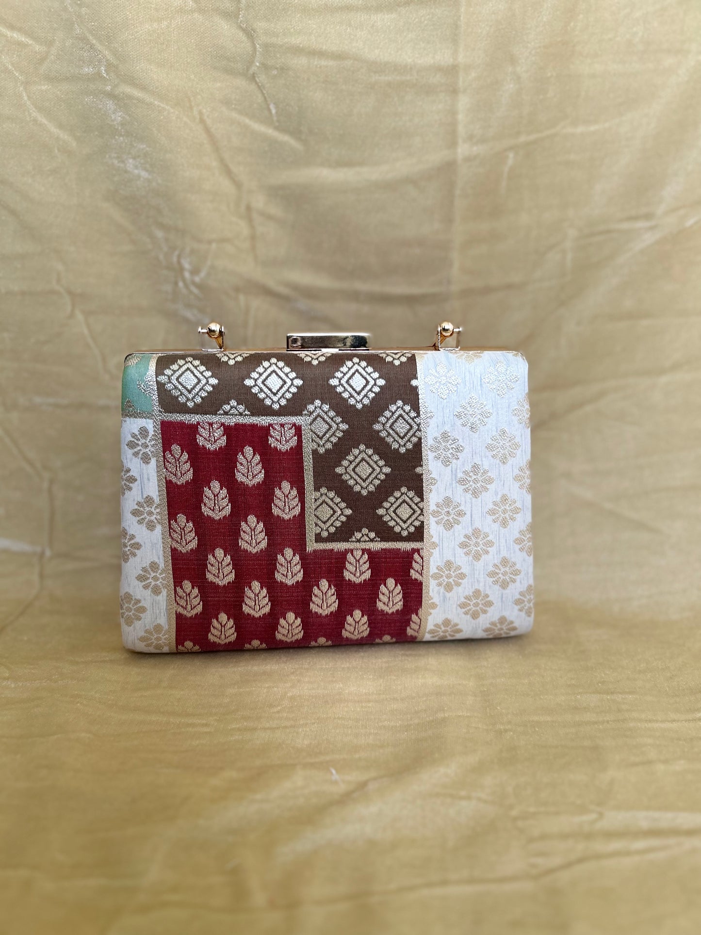 Patchwork Clutch-Alankrutha