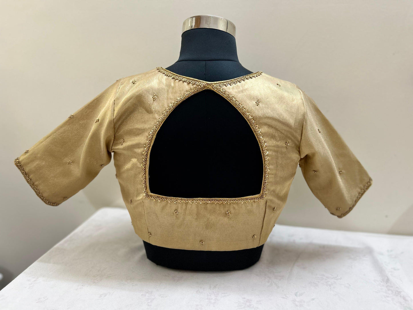 gold hand embroidery blouse-Alankrutha