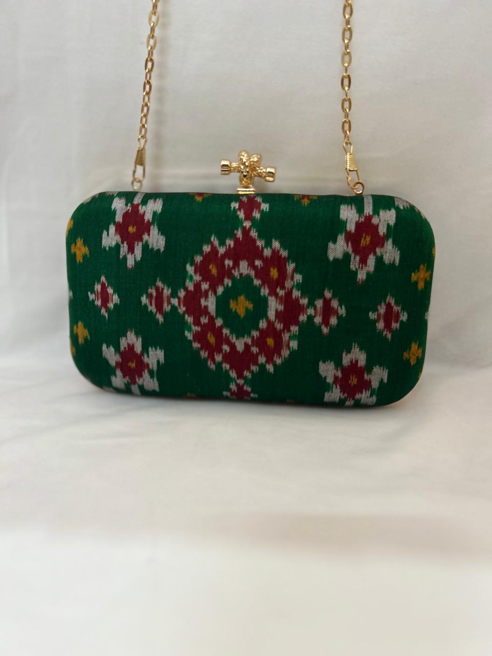 Patan Patola Clutch- Alankrutha