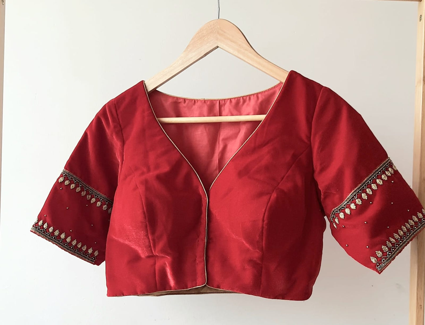 Readymade velvet Blouse - Alankrutha
