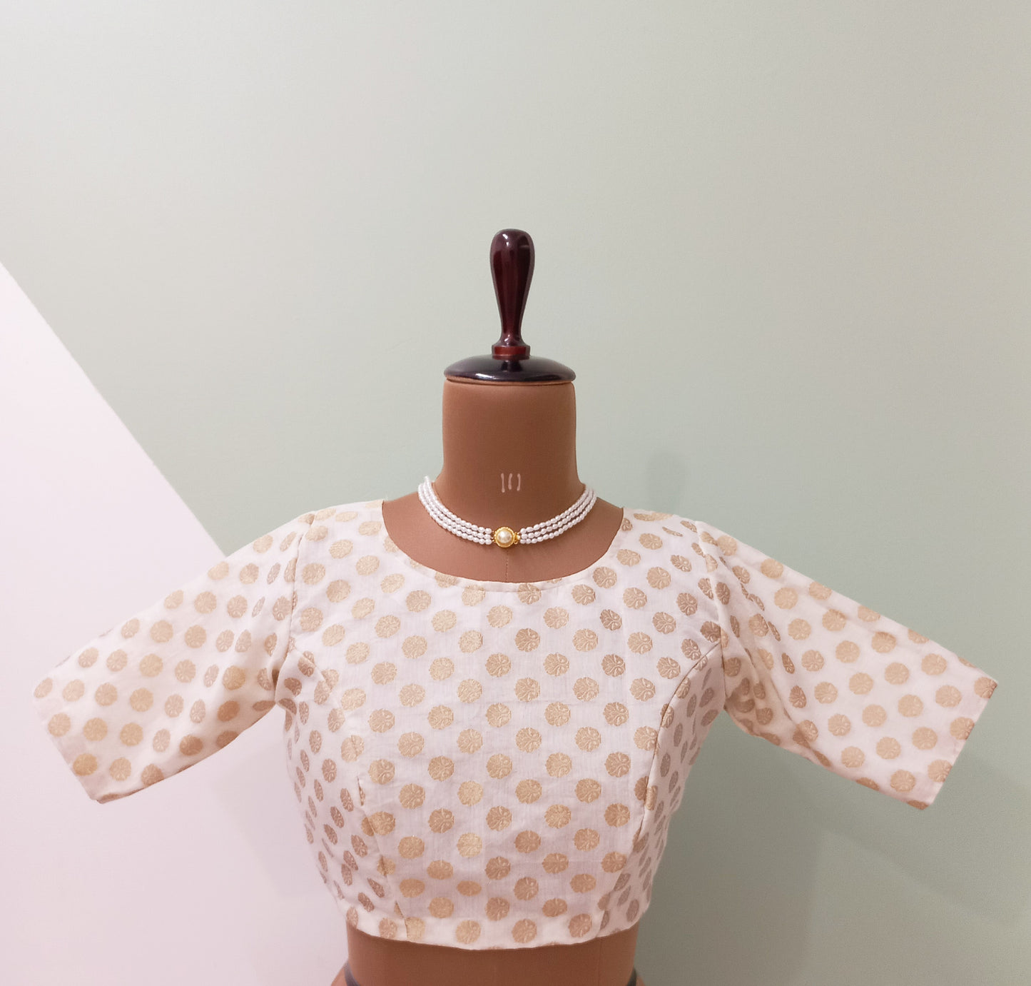 Boat Neck  Ready Made Blouse- Alankrutha