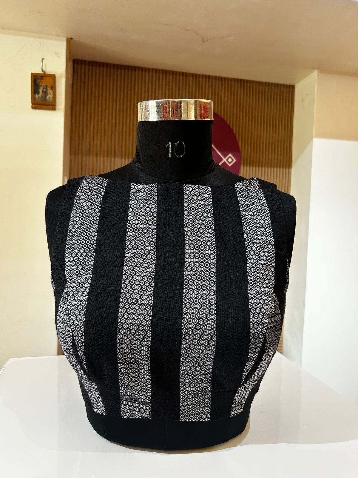 Black Sleeveless Boat Neck Ilkal Blouse