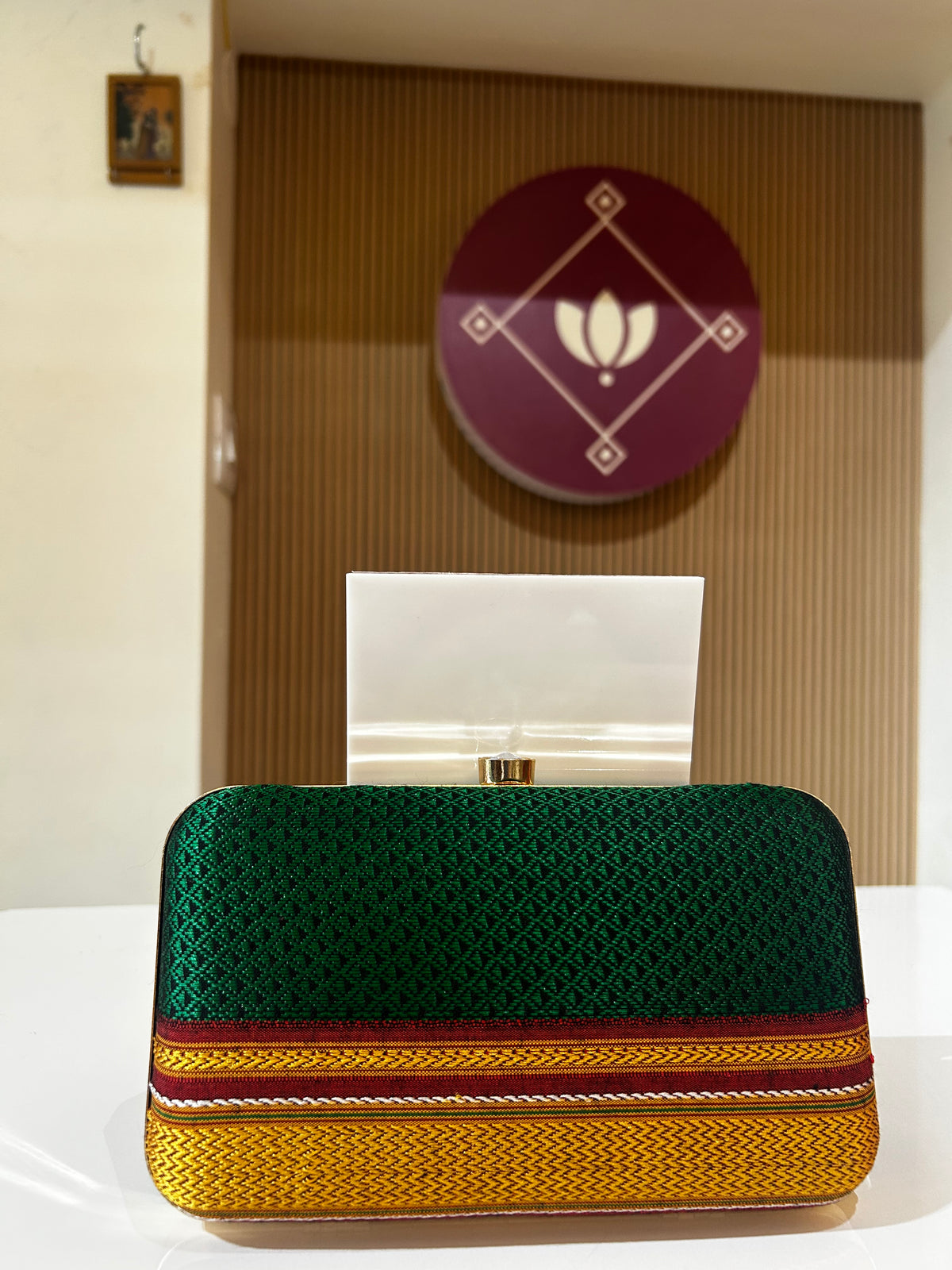 Green Ilkal Clutch