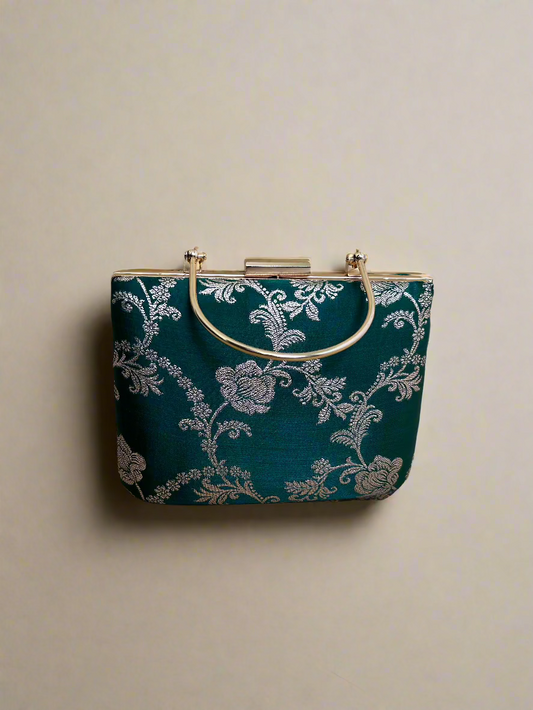 green clutch-Alankrutha