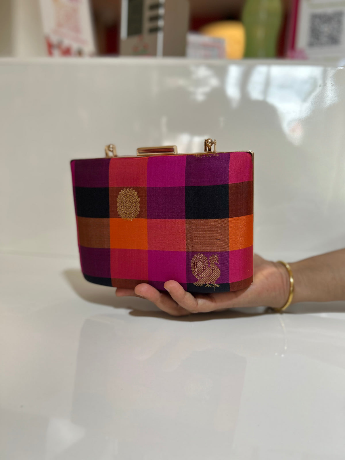 Black Palam Pazhamum Pure Kanchi silk Checks Clutch with Motifs