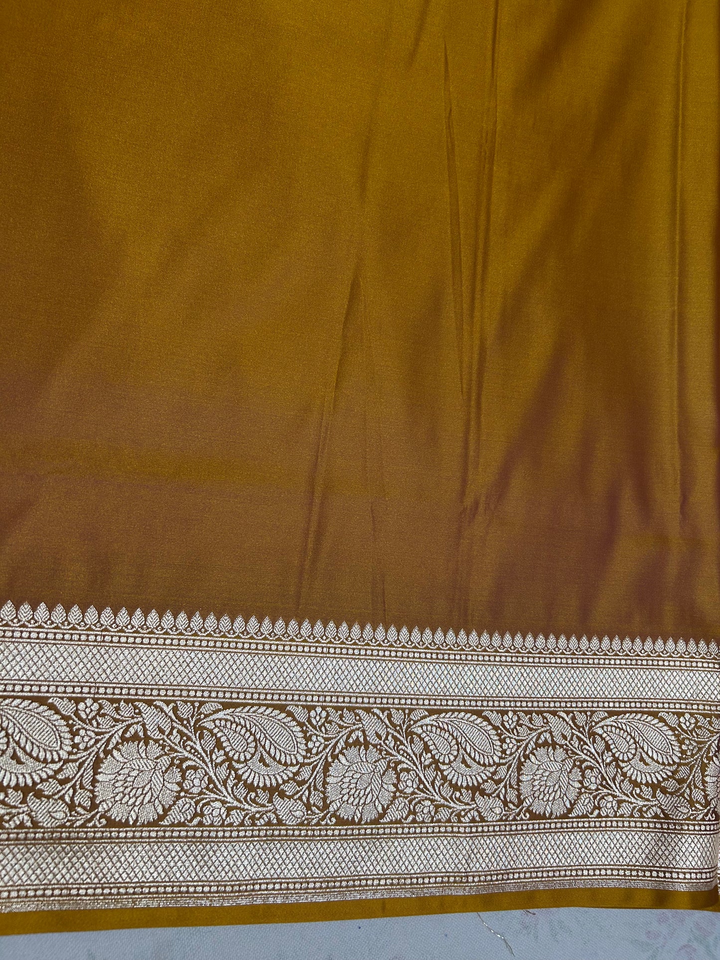 Designer Mashru silk saree with matching blouse fabric