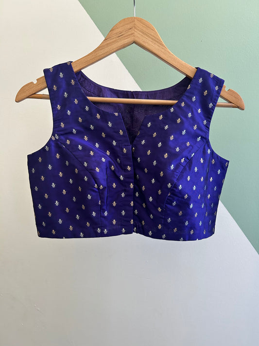 Brocade sona roopa motifs sleeveless blouse