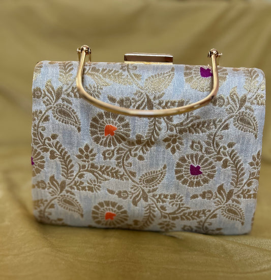 white brocade clutch-Alankrutha