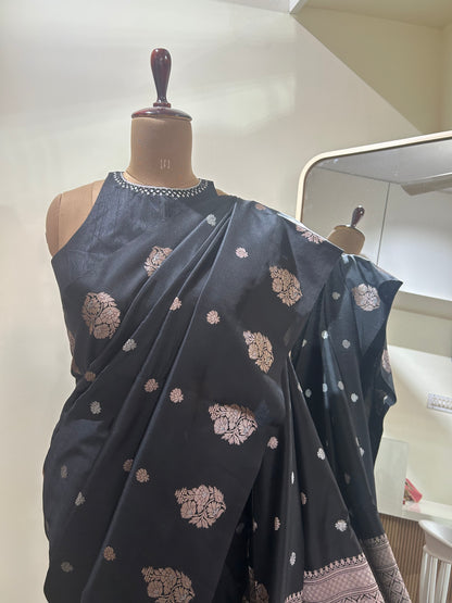 Semi Raw Mango Banaras saree with blouse fabric