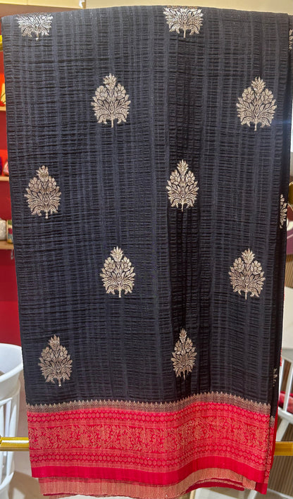Banarasa Munga Silk Saree