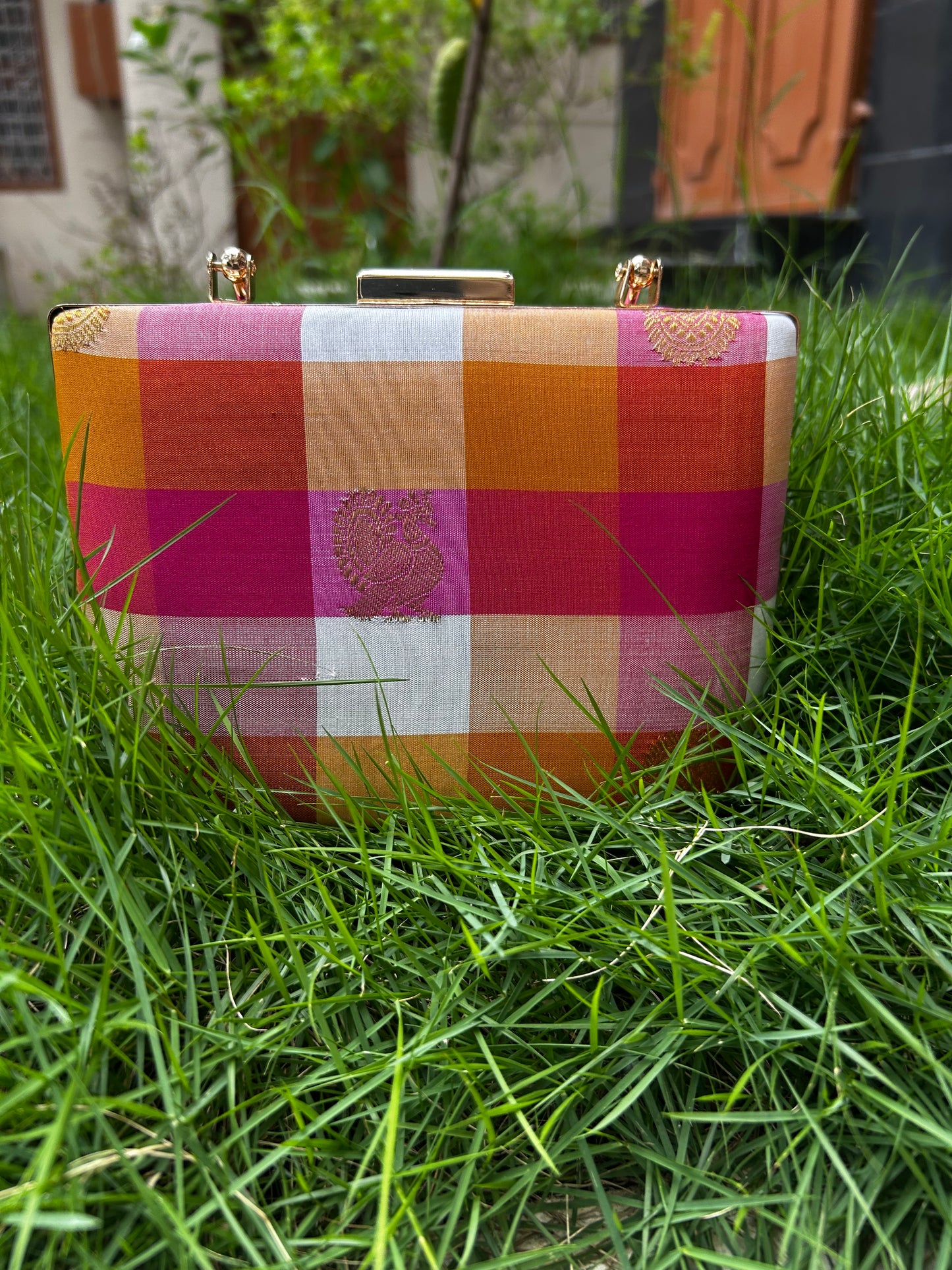 Pink Palam Pure Kanchi silk Checks Clutch with Motifs