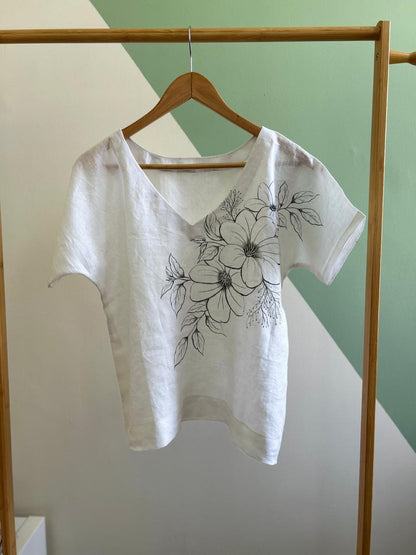 white floral linen Top -Alankrutha