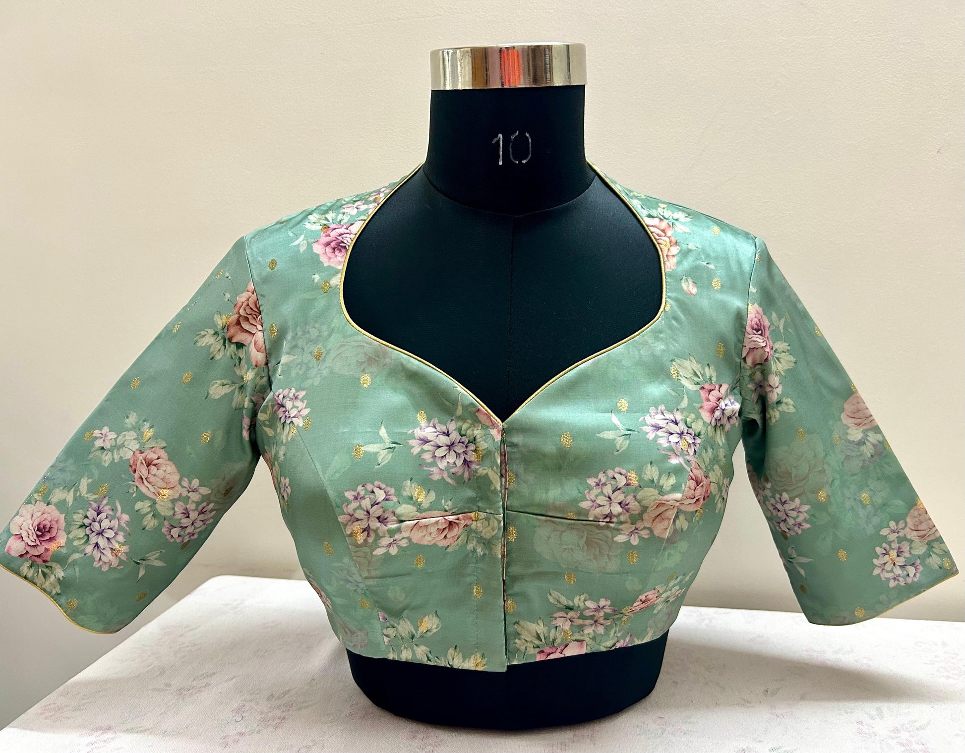 High neck blouse-Alankrutha