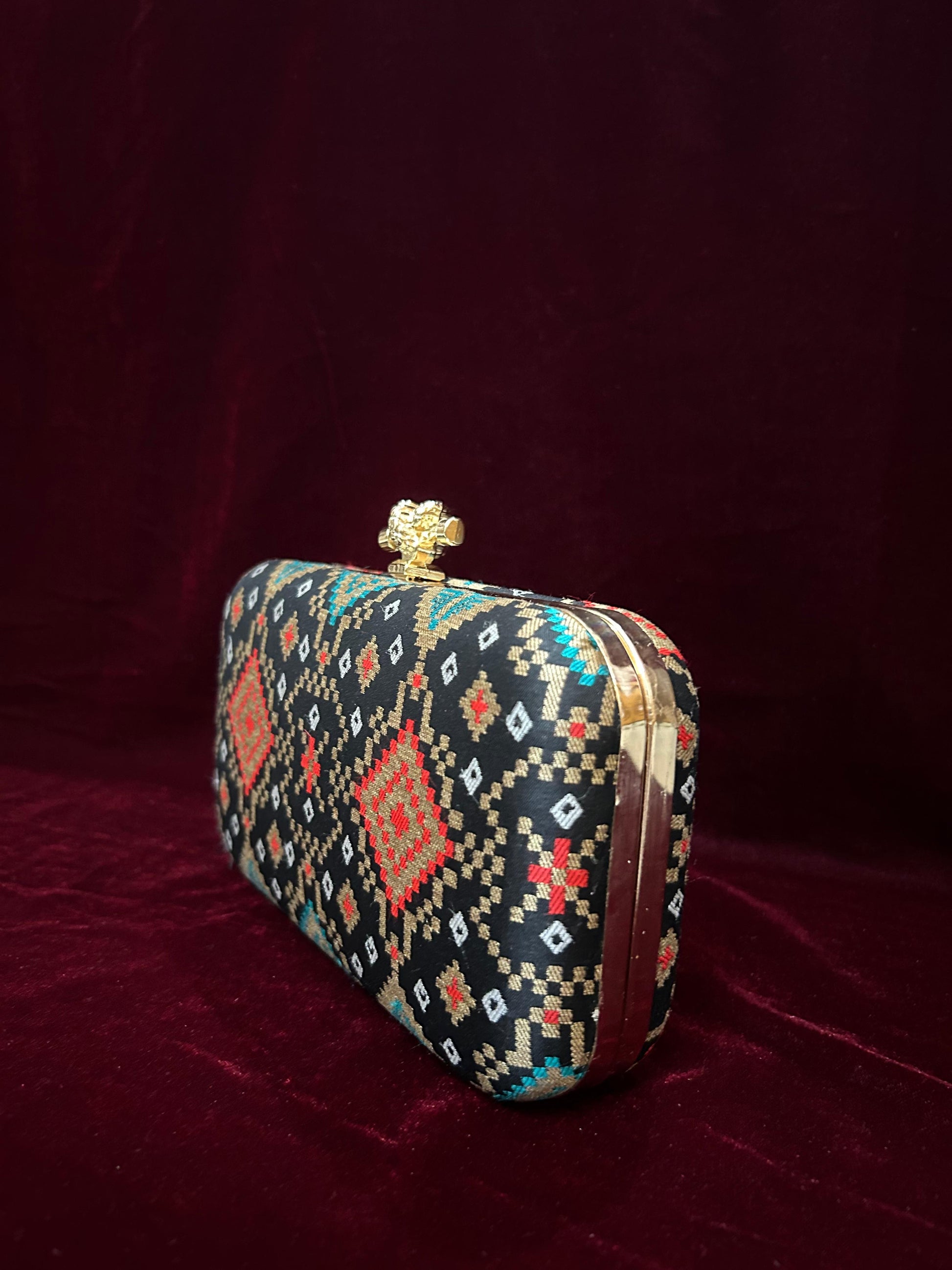 patola clutch-Alankrutha