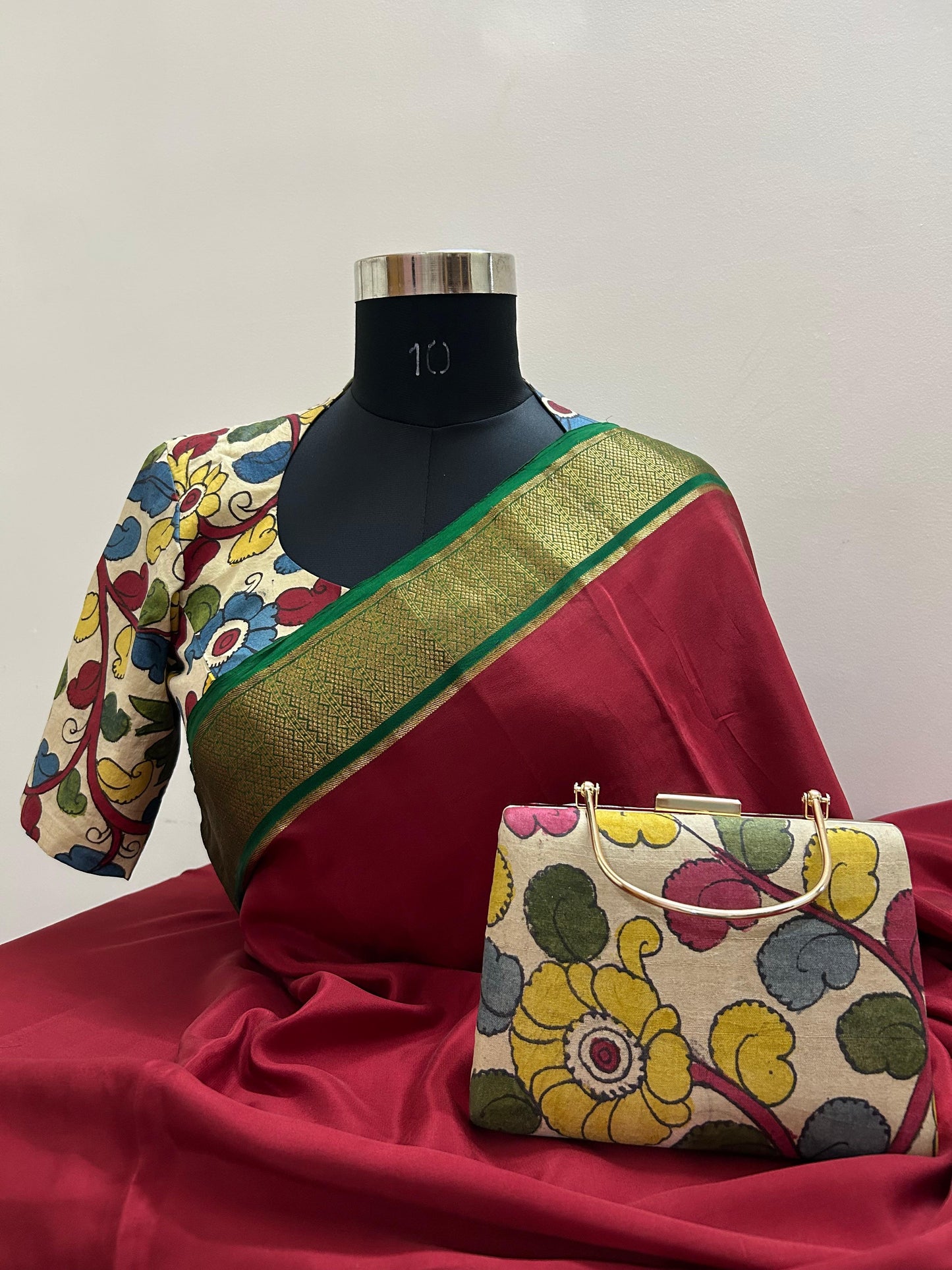 Pen Kalamkari Blouse & Clutch Combo