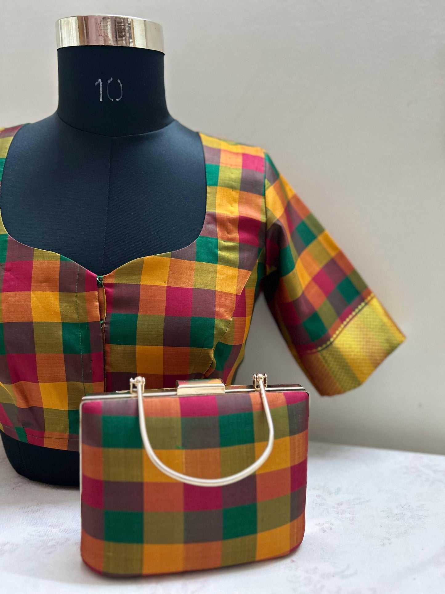 checks blouse-Alankrutha