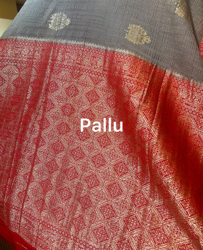 Banarasa Munga Silk Saree