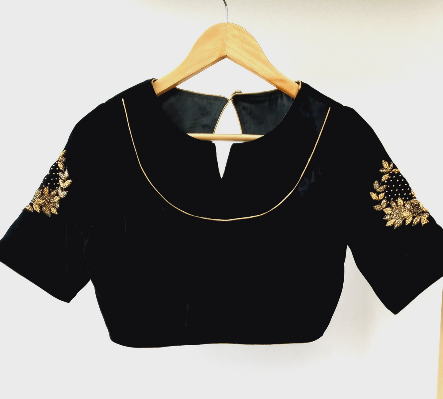 Black Designer Velvet Blouse- Alankrutha